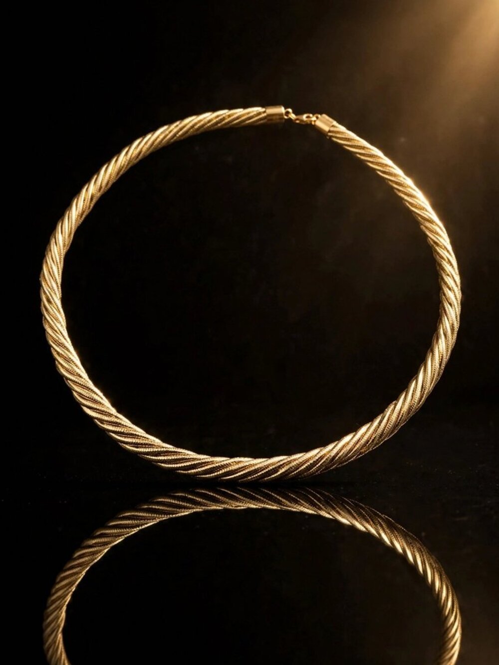 14K Gold Twisted Rope Collar Necklace - Italy, 18 Inch